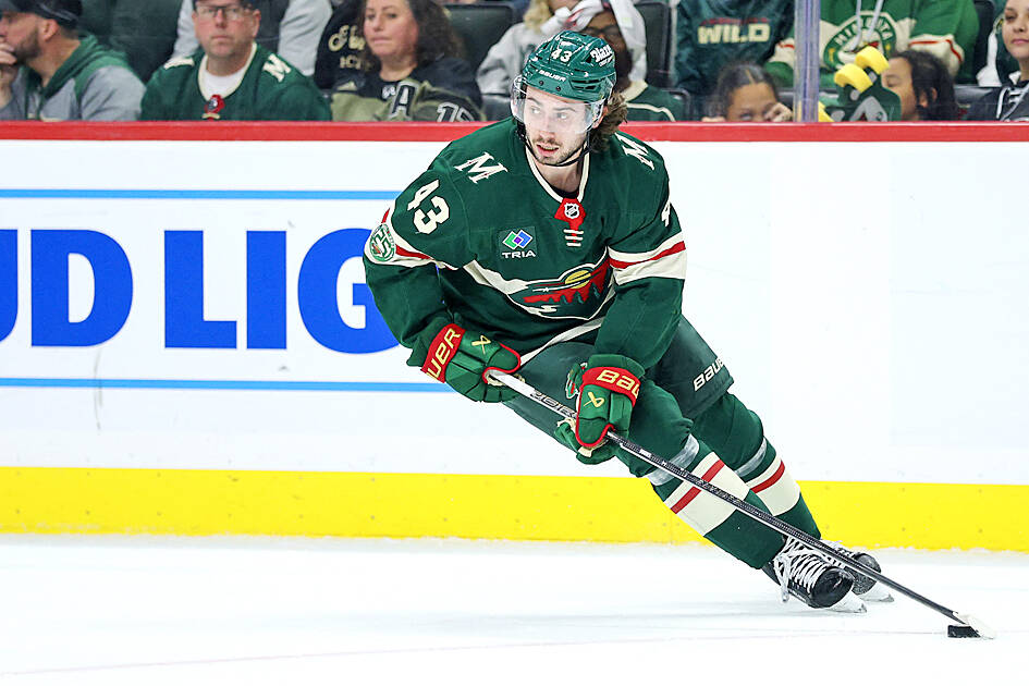 Wild beat Stars to advance