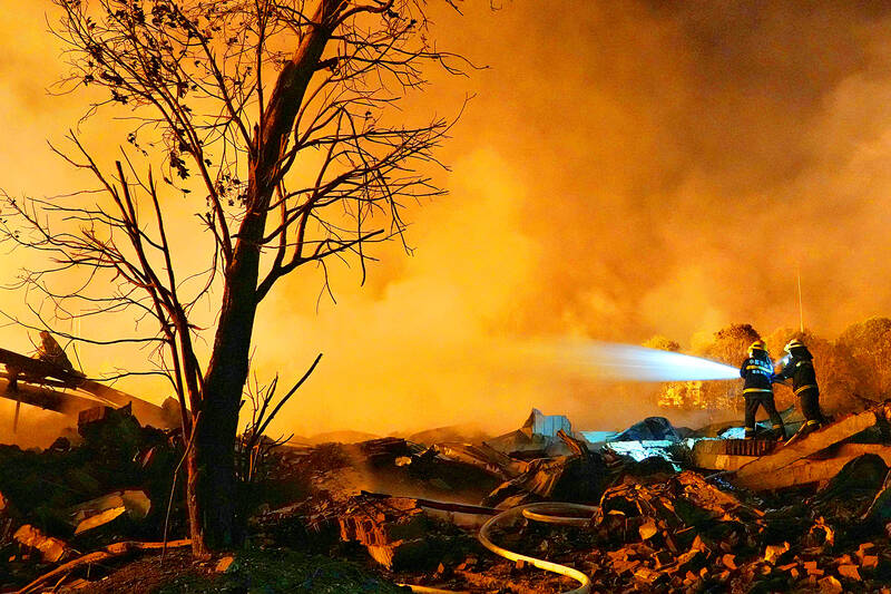 China fireworks plant explosion kills 26