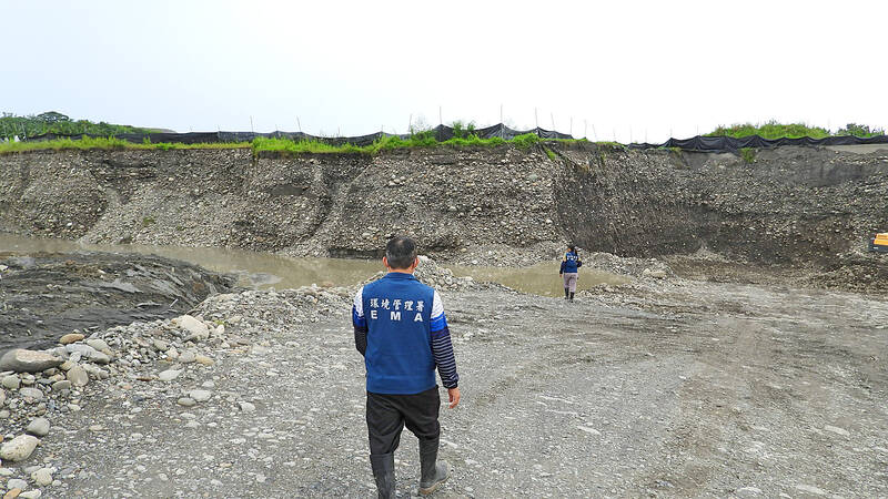 Cabinet cracks down on illegal excavation