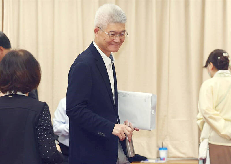 PTS deadlock deepens as Chair Hu booted from committee session