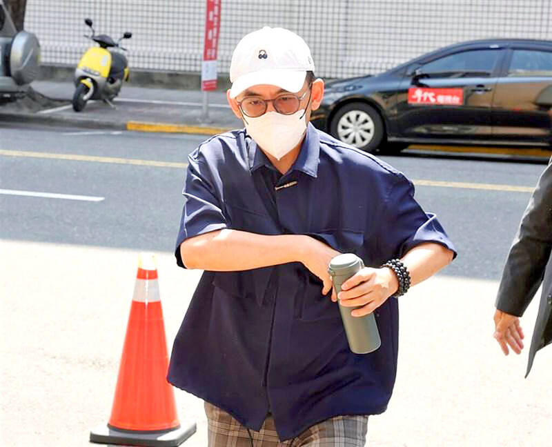Ex-TV host’s suspended sentence upheld in final ruling