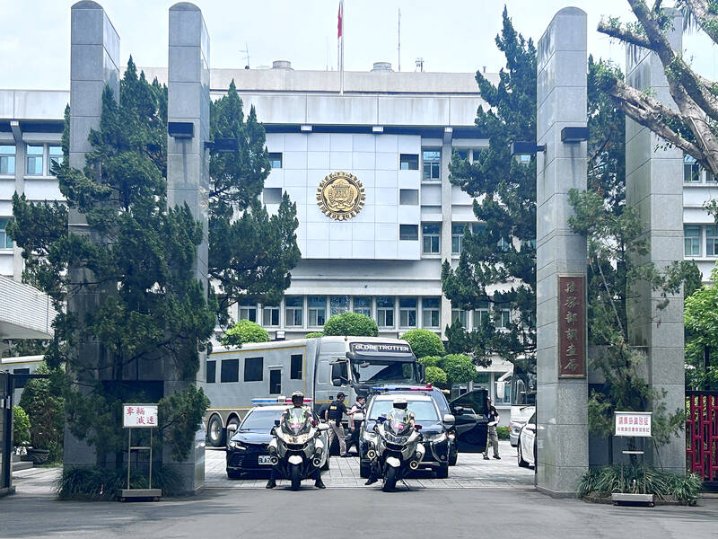 Official faces probe over alleged work for gambling group