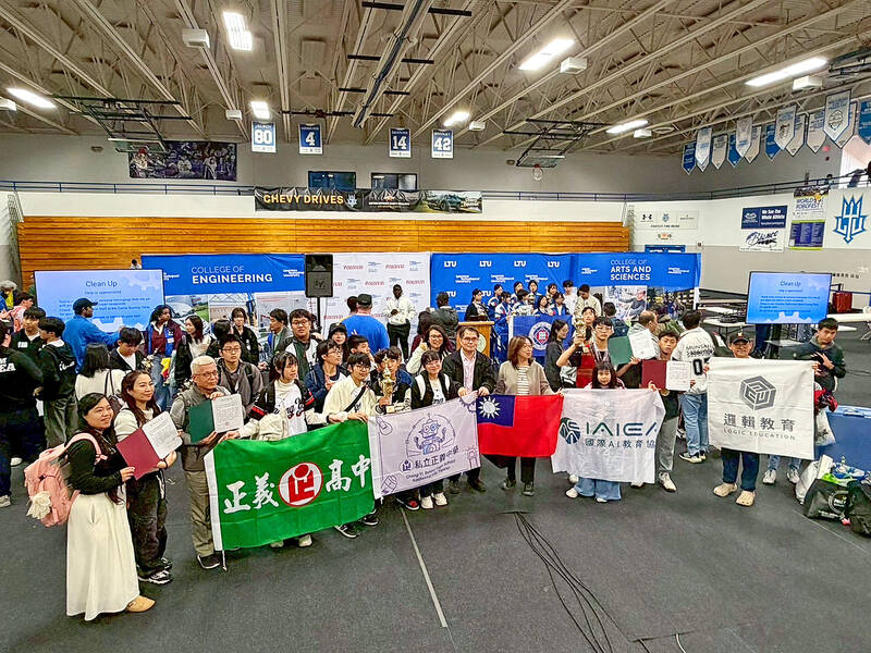 taipeitimes.com - 台北時報 - Taiwanese teams win 8 awards in robotics contest