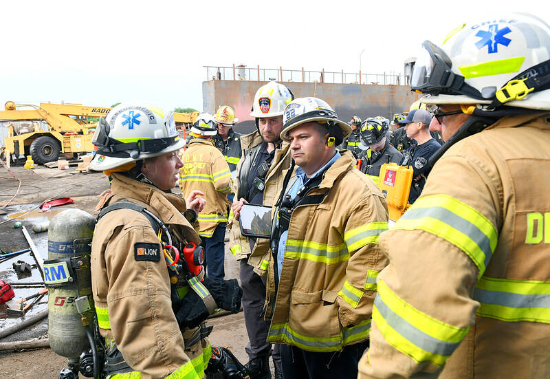 Shipyard explosion near New York City under investigation