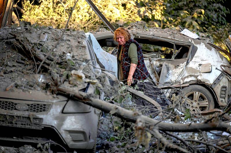 Massive Russian attack kills 18 across Ukraine