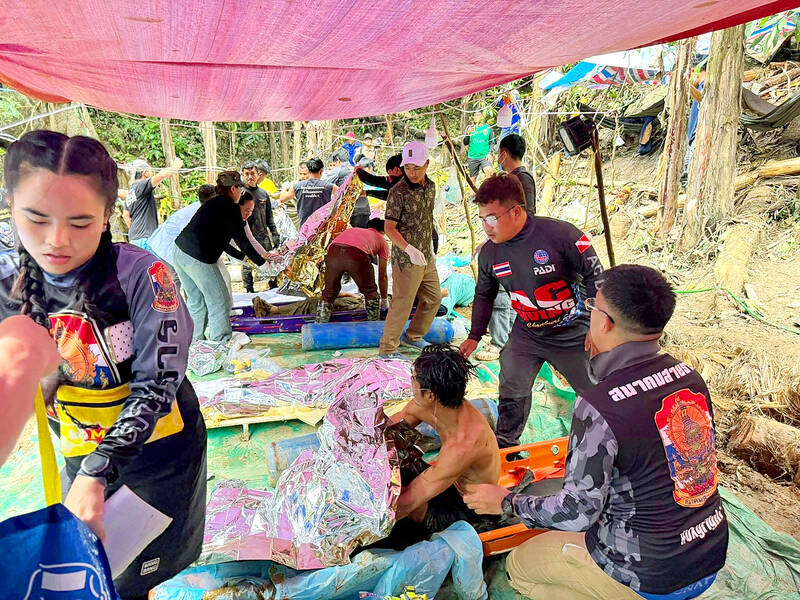 Rescuers cease search for two men lost in Laos cave