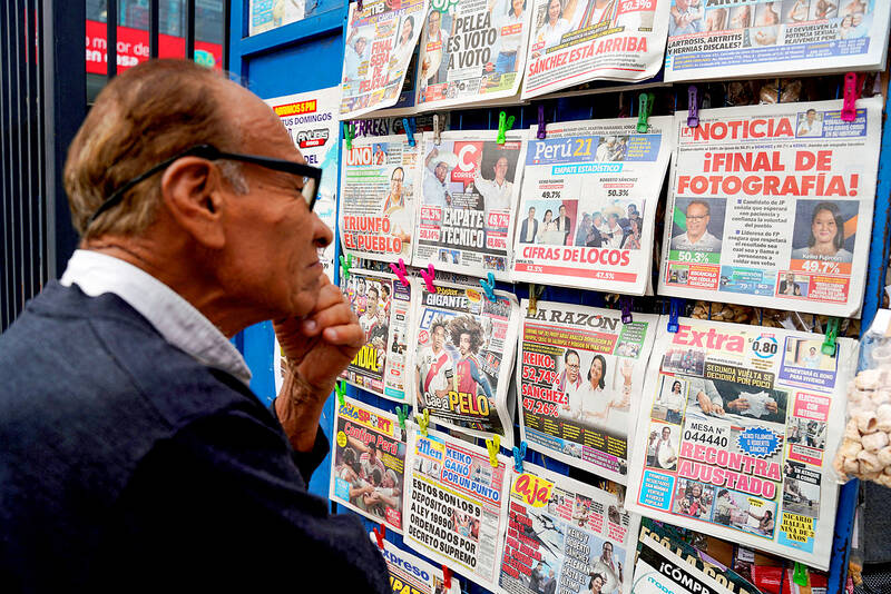 Leftist takes lead in Peru’s runoff election