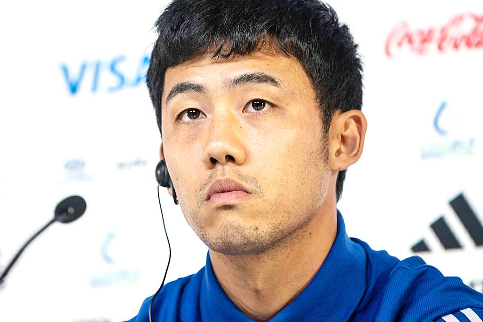Japan coach apologises after ending Liverpool’s Endo’s World Cup hopes