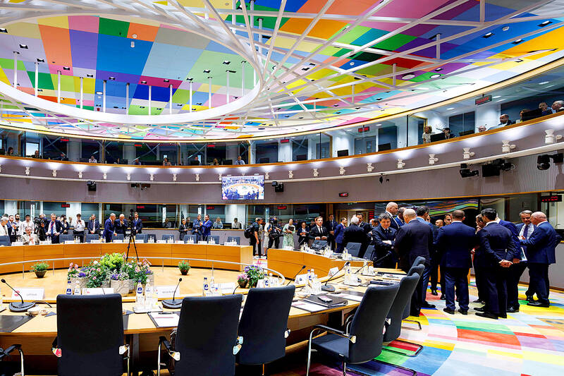 EU to develop new tools to tackle China export flood