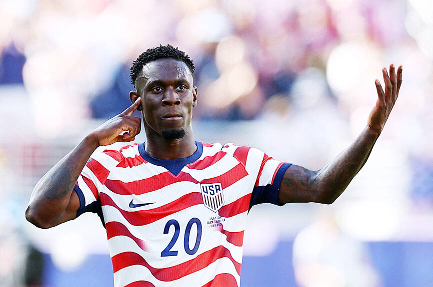 Balogun did not deserve a red card: USA coach questions referee's decision