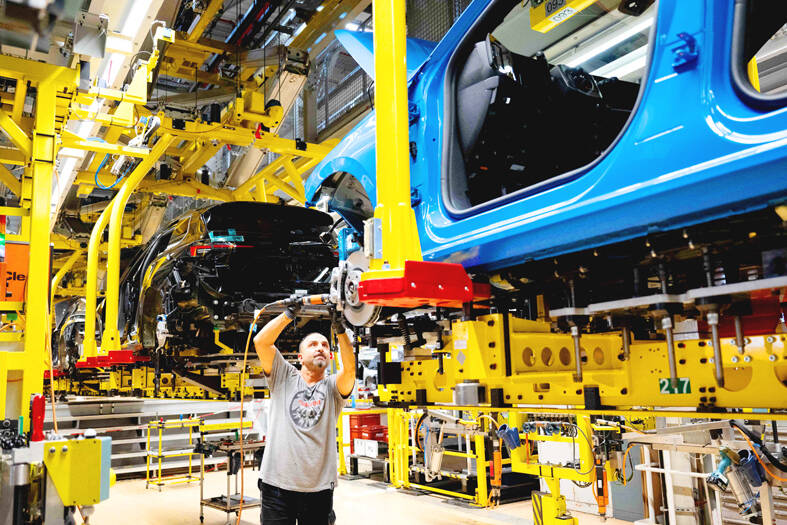 Autokrise betrifft junge deutsche Ingenieure – Taipei Times