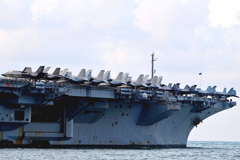 US pulls last aircraft carrier in western Pacific