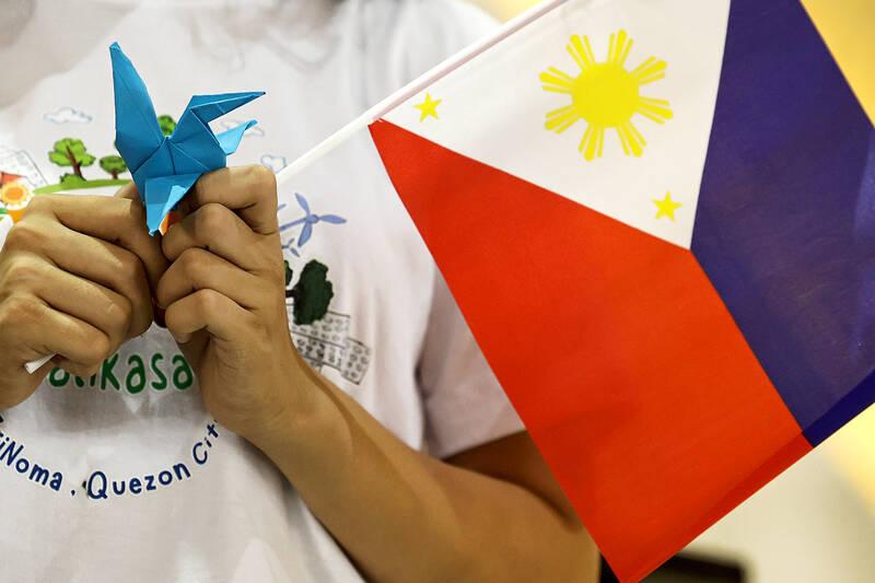 Manila affirms right to work with Taiwan despite China\