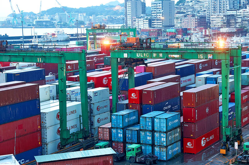 Export orders cross US$100bn
