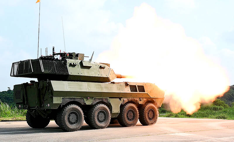 Military shows off Cheetah tank
