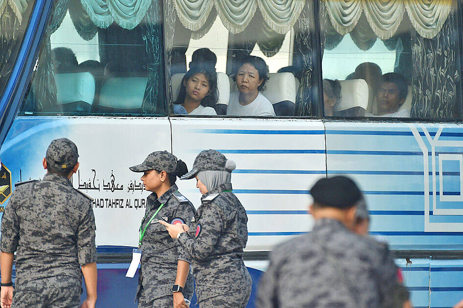 Malaysia begins repatriation of Burmese nationals
