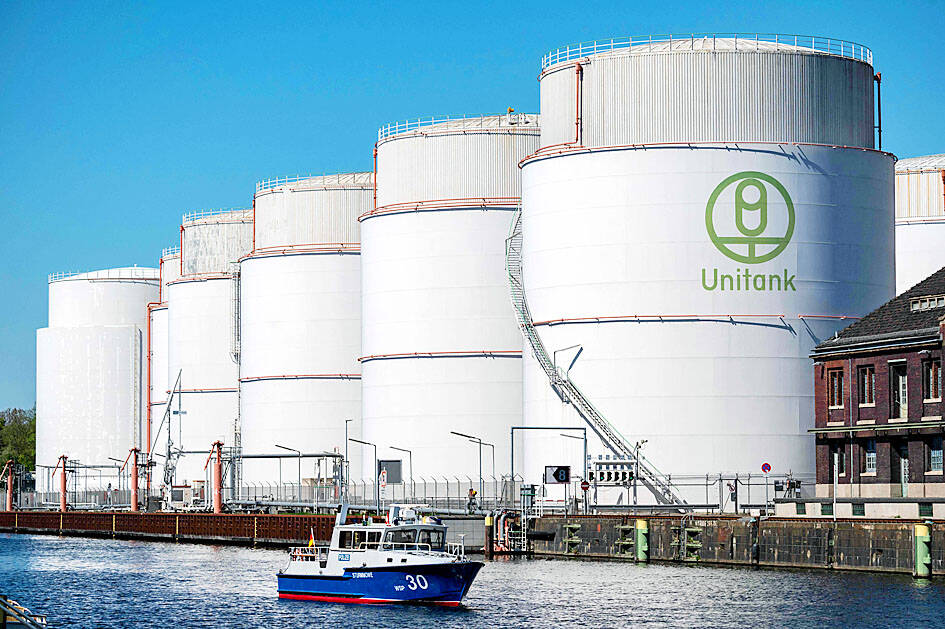 IEA says 325m oil barrels released by members’ reserves