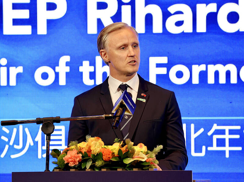 Taiwan, EU decide their ties, MEP says